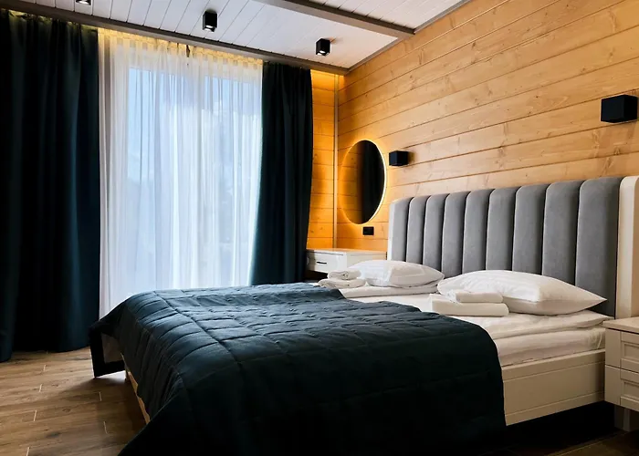 ЛЮБОКРАЙ но-відпочинковий КомплексГотель